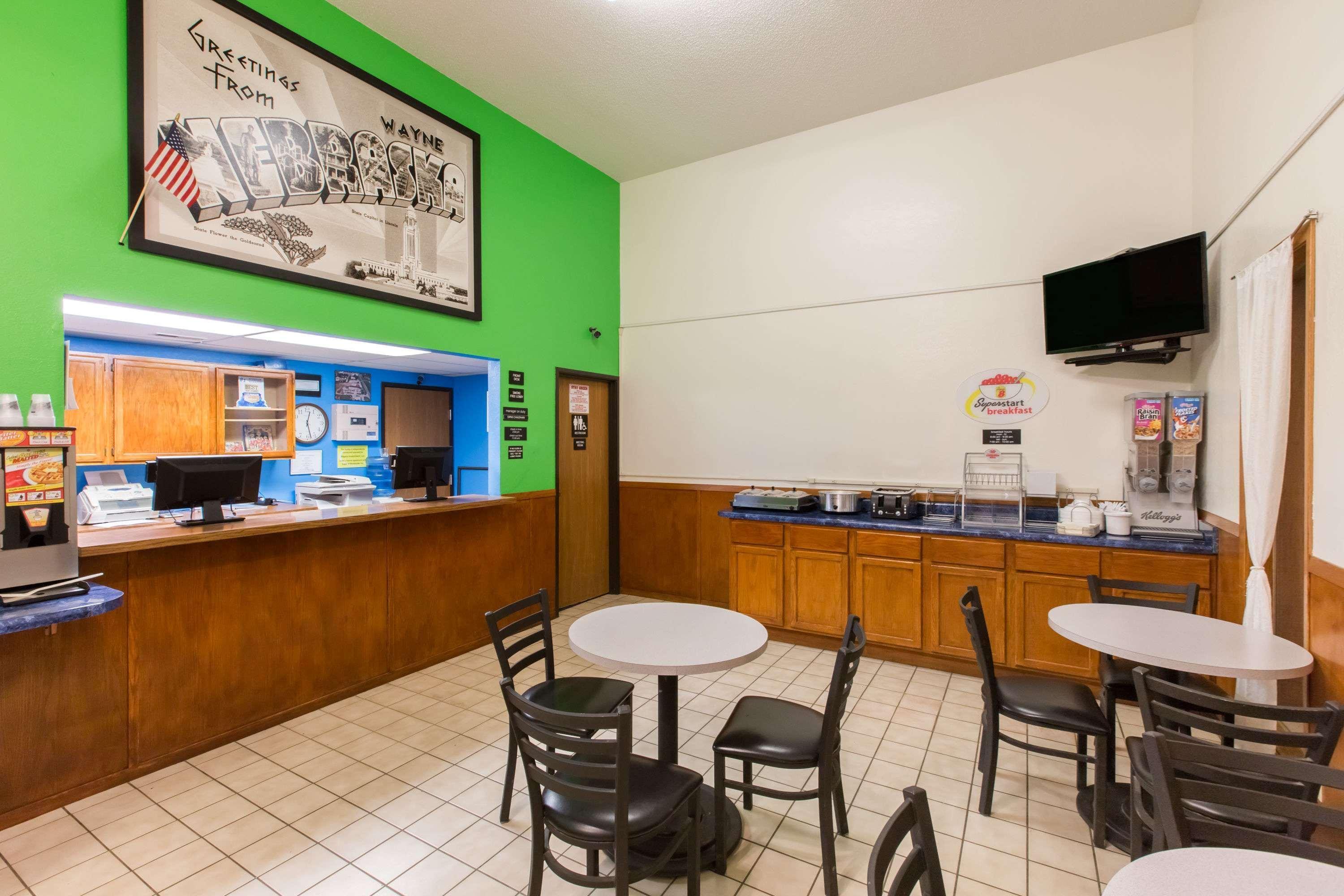 Hotel Super 8 By Wyndham Wayne