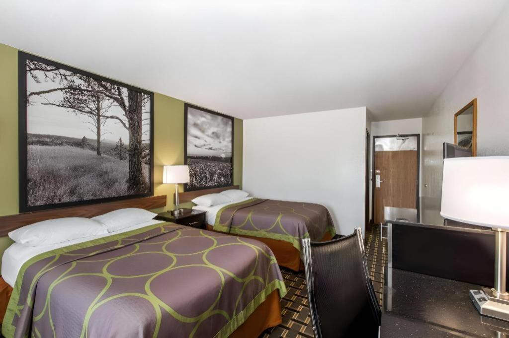 Hotel Super 8 By Wyndham Wayne